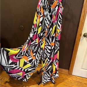 AKIRA Multicolor Patterned Palazzo Pants
